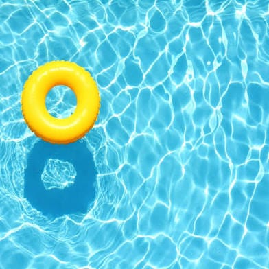 Lucchese Family Pools Cleaning Services